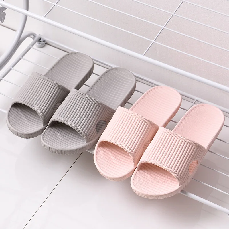 Ciabatte da casa infradito da  - Men'S Shoes To Women'S Size recensione e prezzo